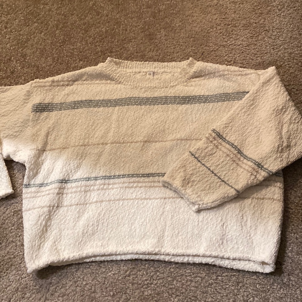 Lane 201 Boutique White Stripe sweater